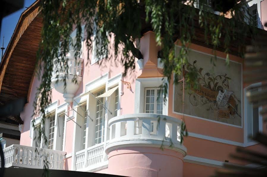 Villa Eden Palace Au Lac Монтрё Экстерьер фото